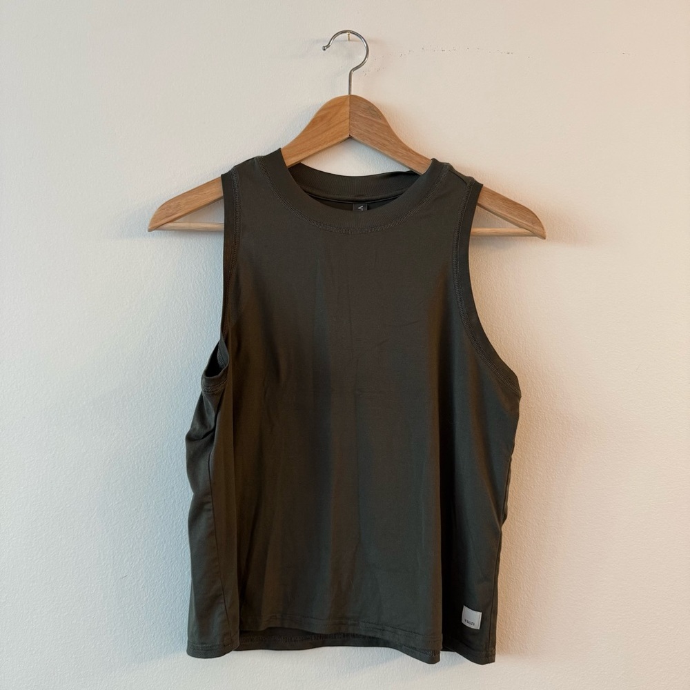 Vuori Energy Sleeveless Top - Olive Green